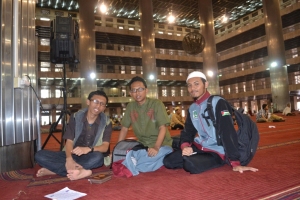 05 Di dalam Masjid Istiqlal Jakarta